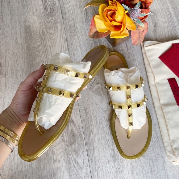 COPY - NWT Valentino Rockstud Gold Jelly Slides - Picture 5 of 16